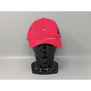 Nike Golf Red Low Profile Golf Hat Adjustable Check Metal Swoosh Cap